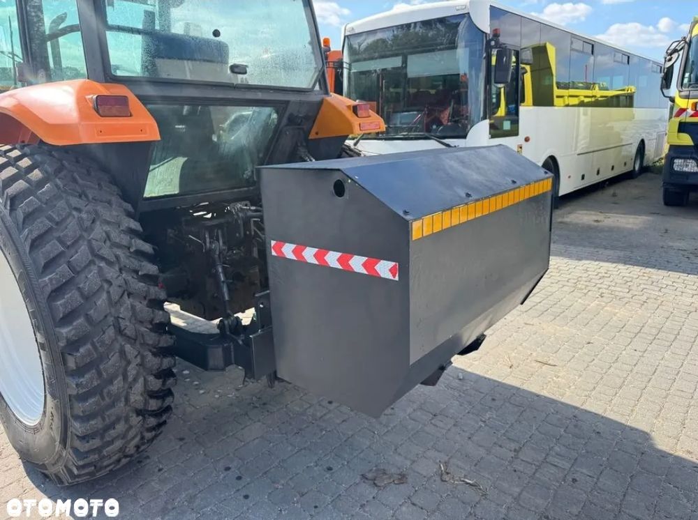 Renault Ergos 100 4x4 Manual Tur Łyżka 2003 r. Klima WOM - 18