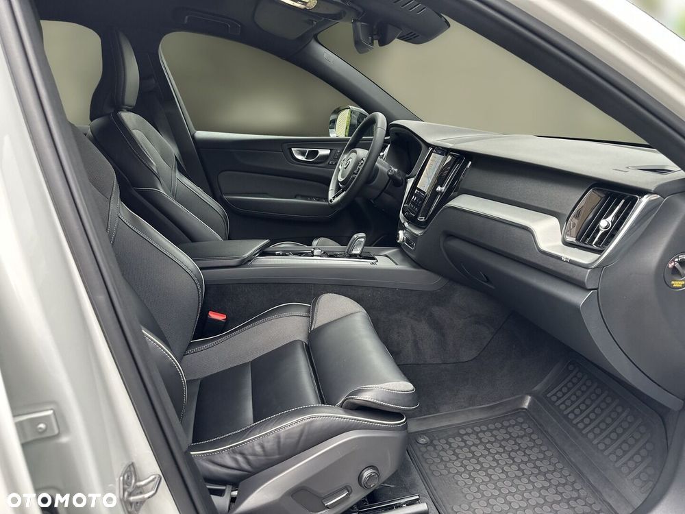 Volvo XC 60 B4 B Inscription - 13