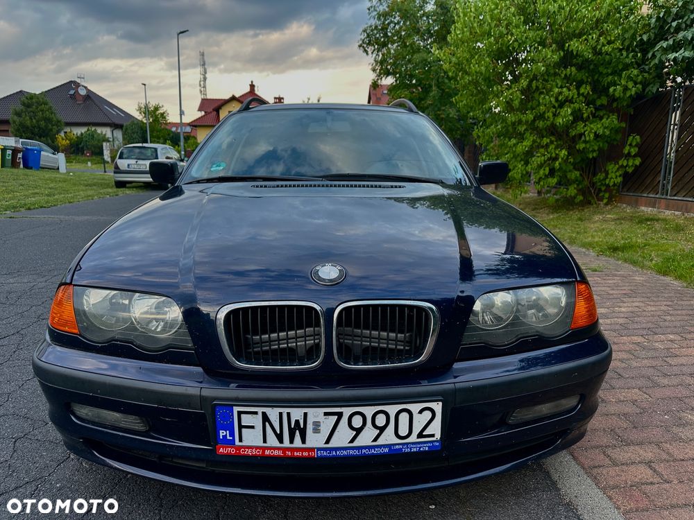 BMW Seria 3 - 2