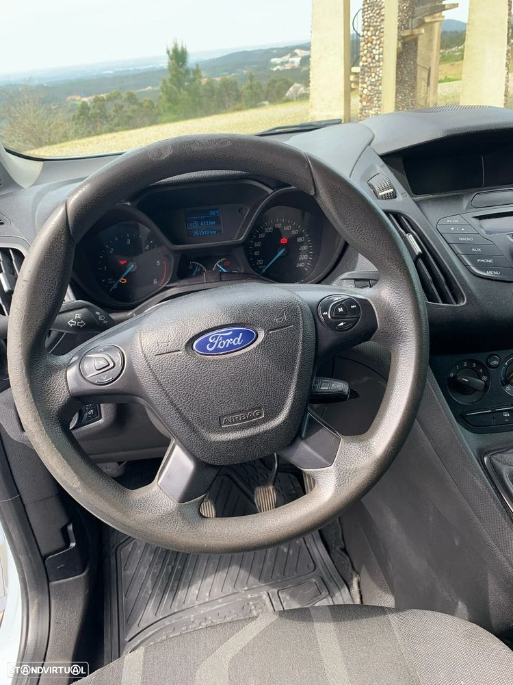 Ford Transit Connect - 9
