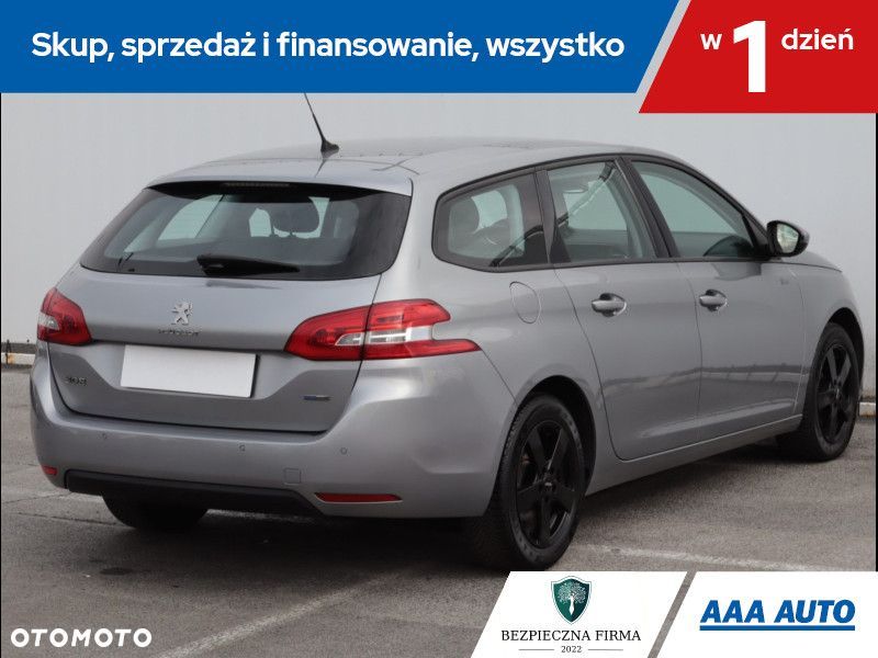 Peugeot 308 - 7