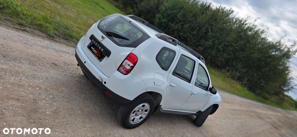 Dacia Duster 1.6 SCe Laureate S&S - 16