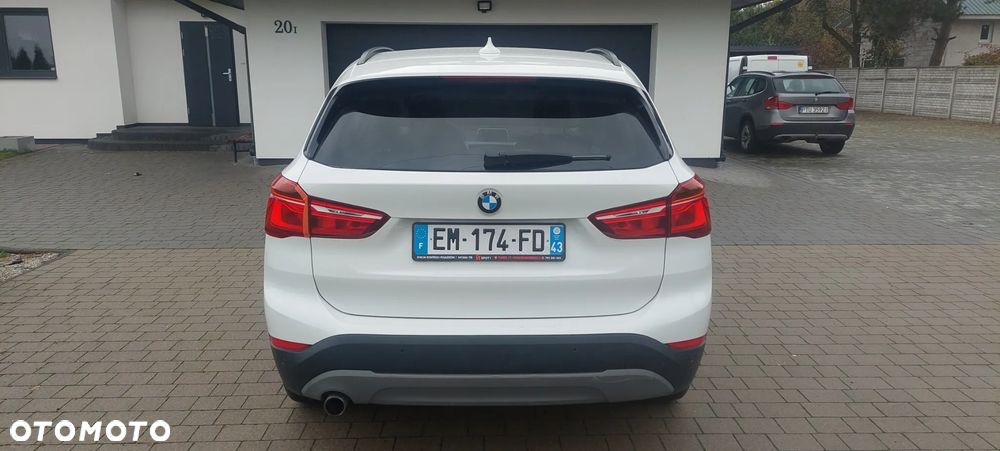 BMW X1 xDrive18d Business Edition - 14