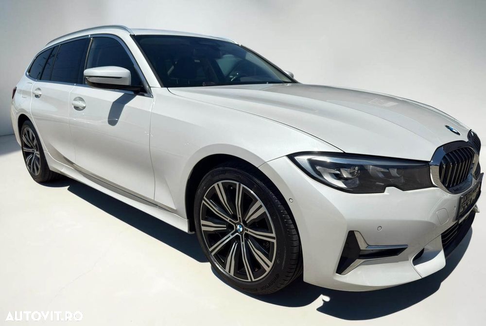 BMW Seria 3 320d xDrive AT MHEV - 20