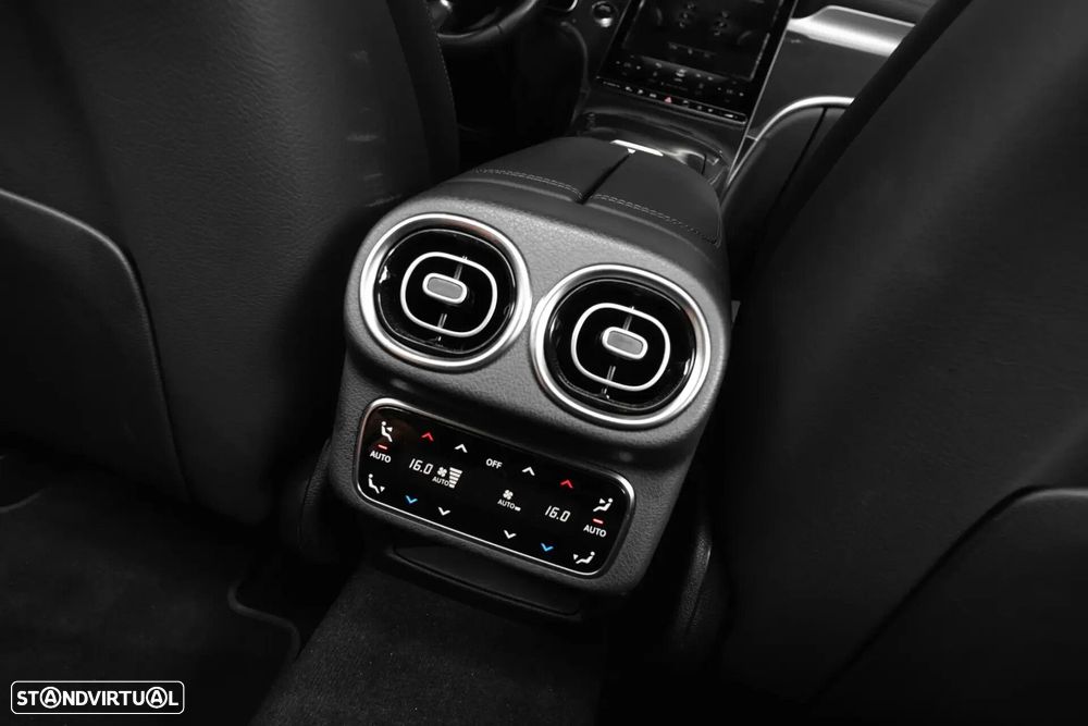 Mercedes-Benz GLC 300 - 46