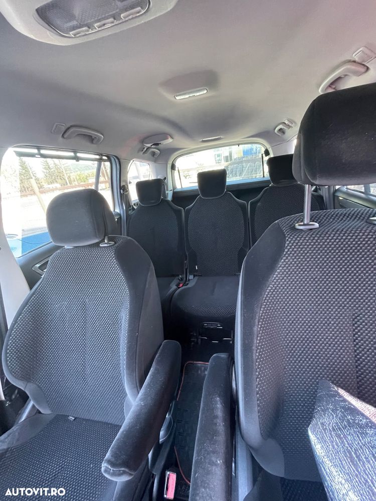 Citroën C4 Grand Picasso - 5