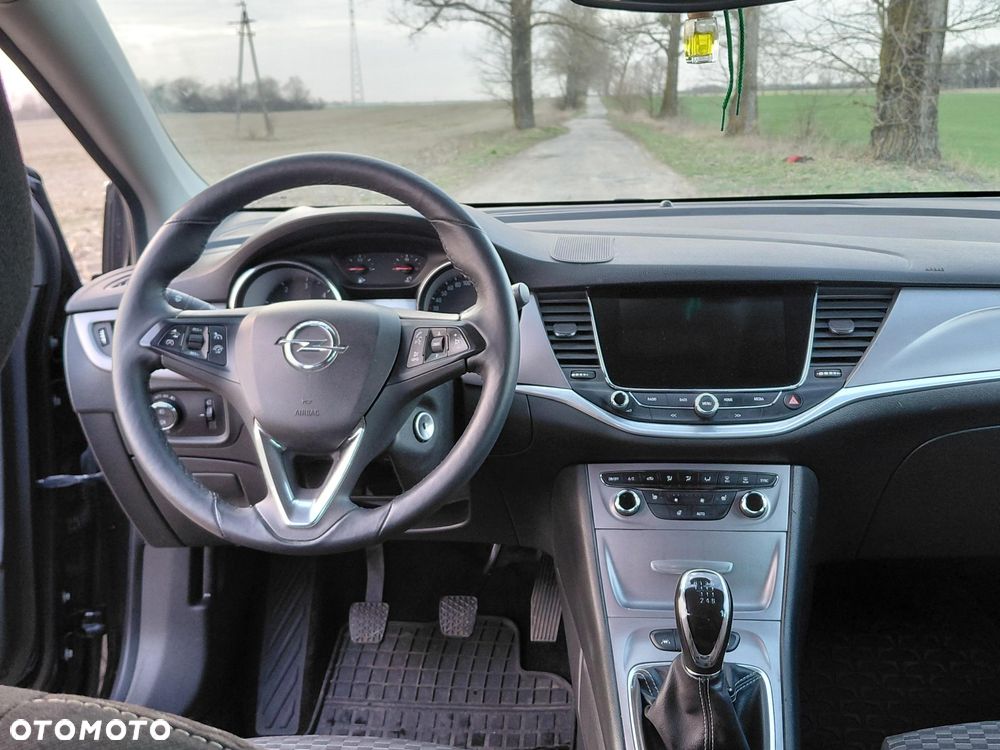 Opel Astra 1.6 BiTurbo D (CDTI) Start/Stop Business - 10