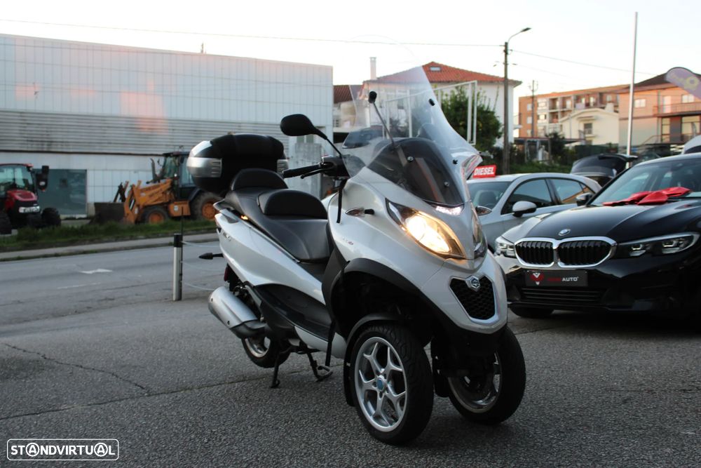 Piaggio MP3 300 LT - 10