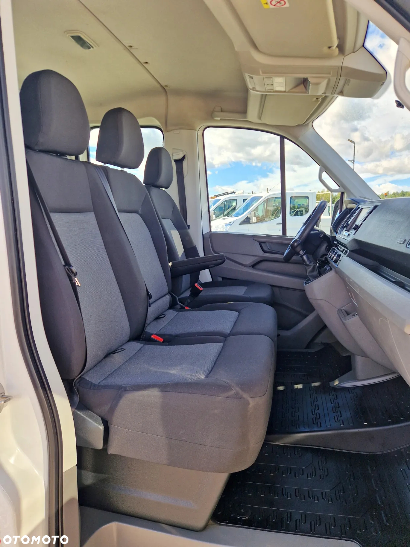 Volkswagen CRAFTER 2,0 TDI 177 KONNA DOKA BRYGADÓWKA 7 OSOBOWA KLIMA 154T/KM PRZEBIEGU GWARANCJA WEBASTO - 19