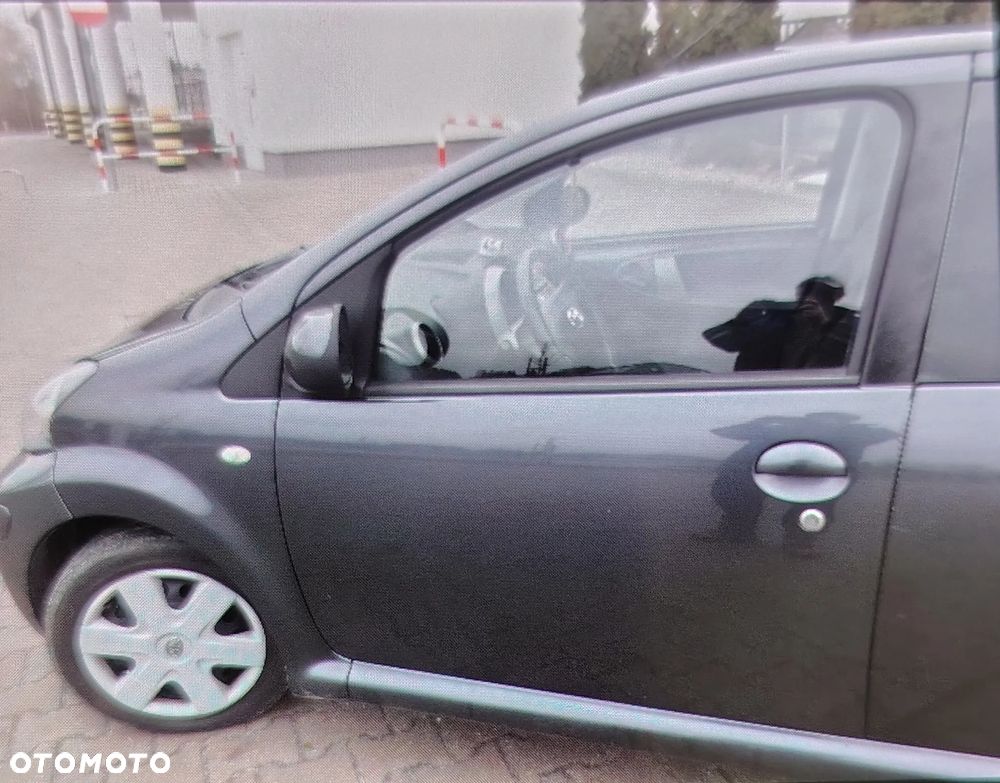 Toyota Aygo - 14