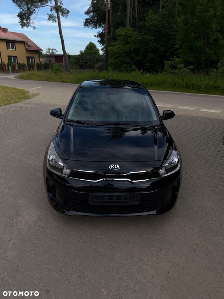 Kia Rio 1.2 Business Line Plus - 1