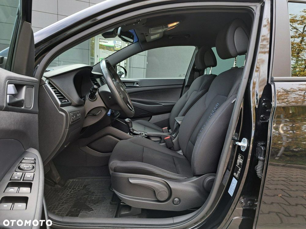 Hyundai Tucson 1.7 CRDI BlueDrive GO 2WD DCT - 12