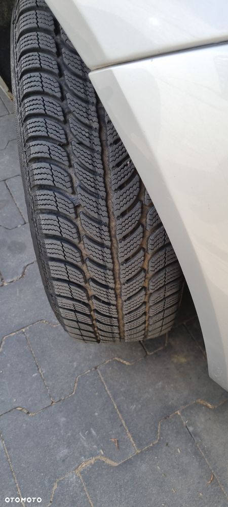 Ford Fiesta 1.4 Ghia - 14