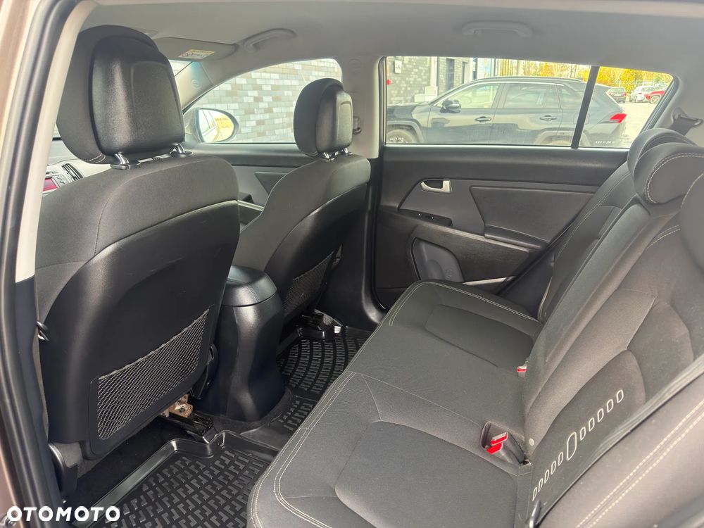 Kia Sportage 1.6 GDI 2WD Vision - 19