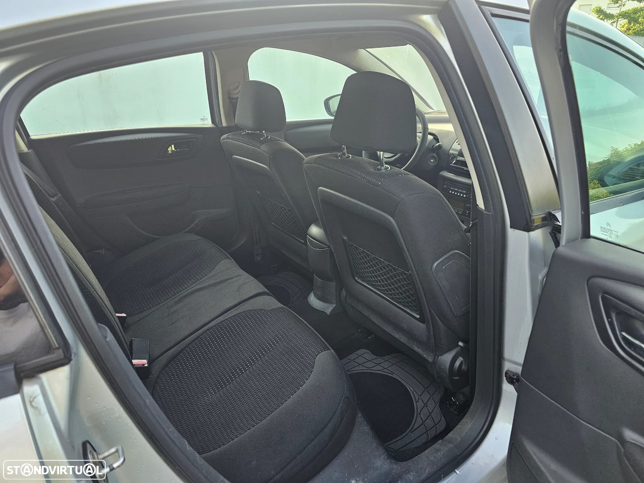 Citroën C4 1.6 HDi Attraction - 20