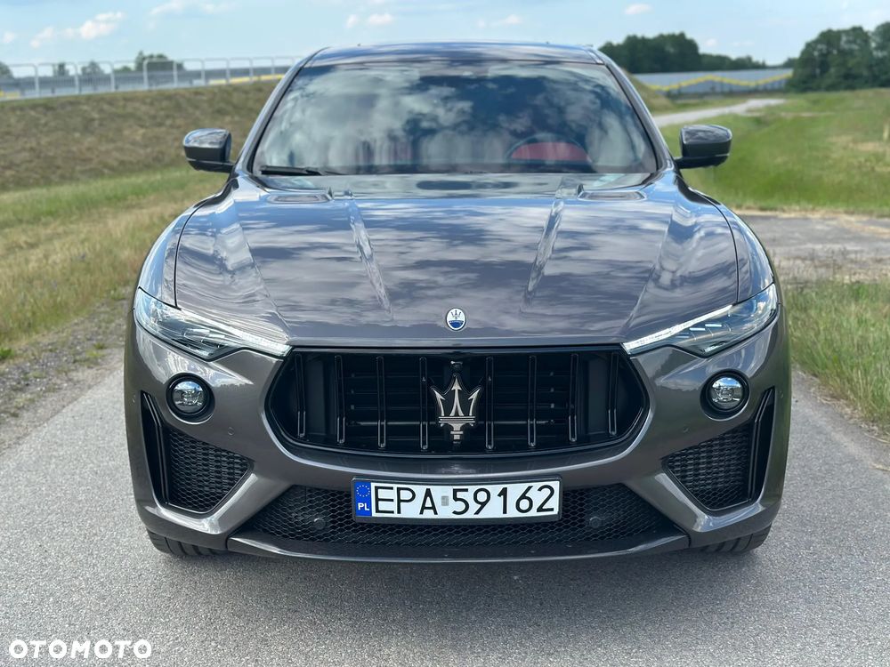 Maserati Levante Trofeo Q4 - 10