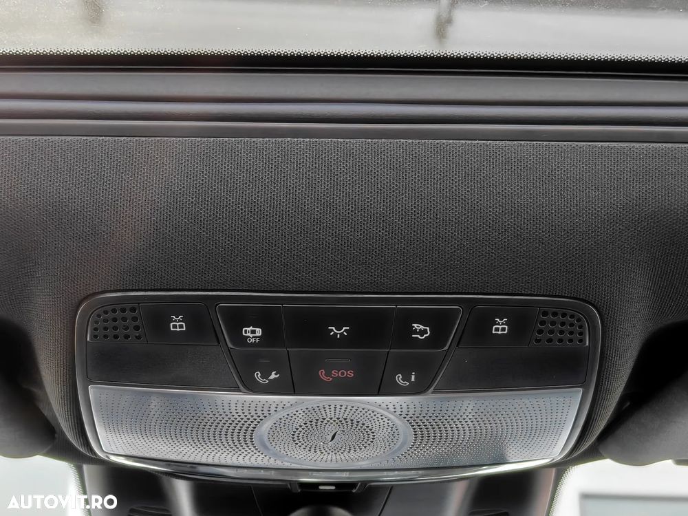 Mercedes-Benz E AMG 63 4Matic AMG Speedshift 9G-MCT - 31