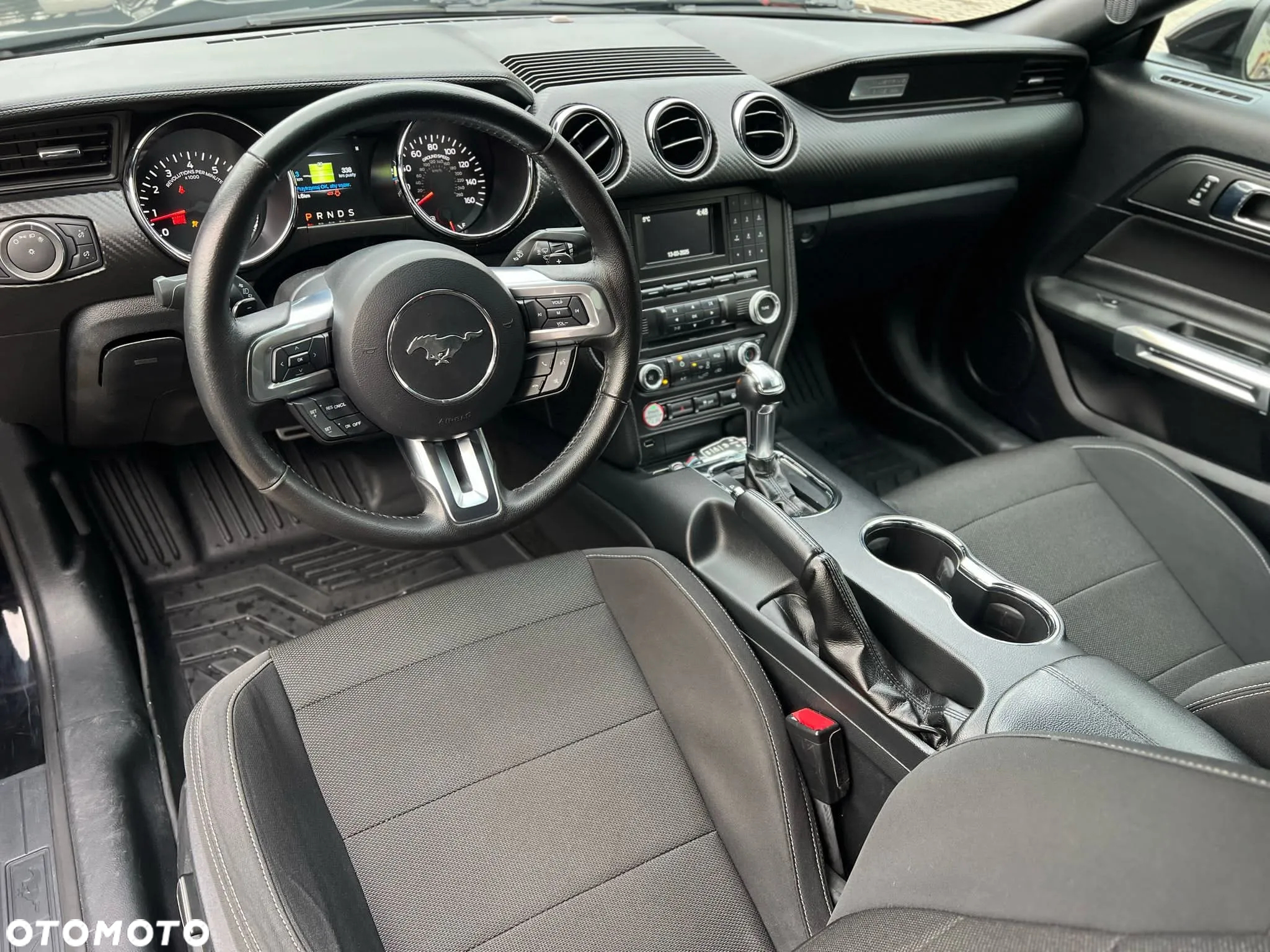 Ford Mustang 3.7 V6 Premium - 10