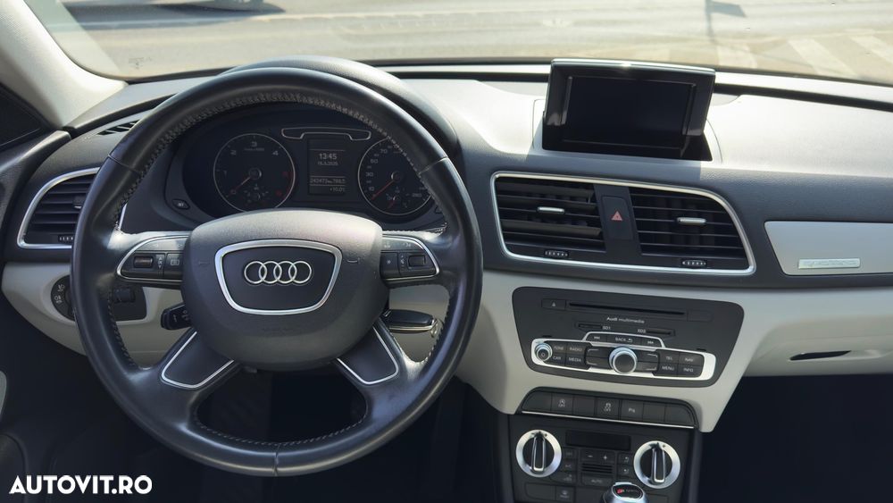 Audi Q3 1.4 TFSI Stronic Sport - 2