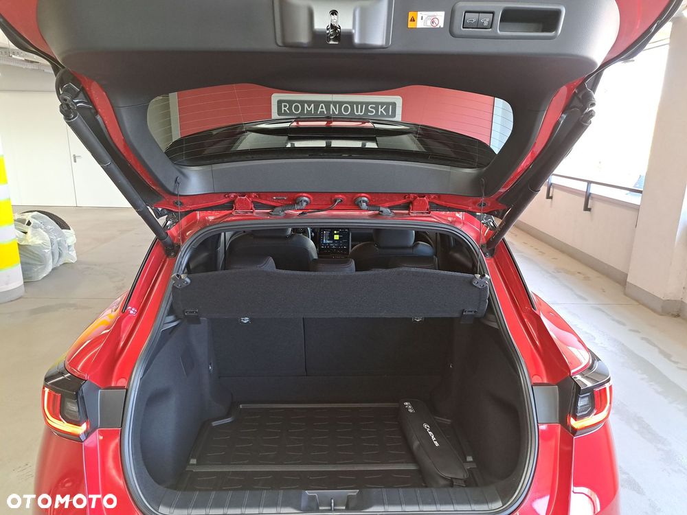 Lexus LBX 1.5 Hybrid Emotion - 13