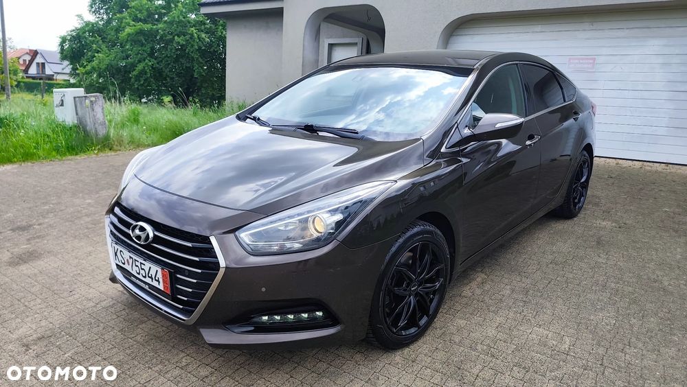 Hyundai i40 Kombi 1.7 CRDi DCT Premium - 1
