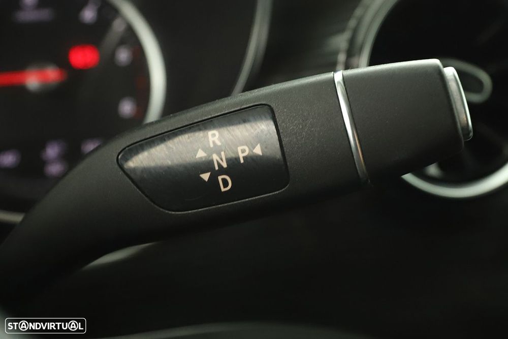 Mercedes-Benz V 250 d Longo Avantgarde - 17