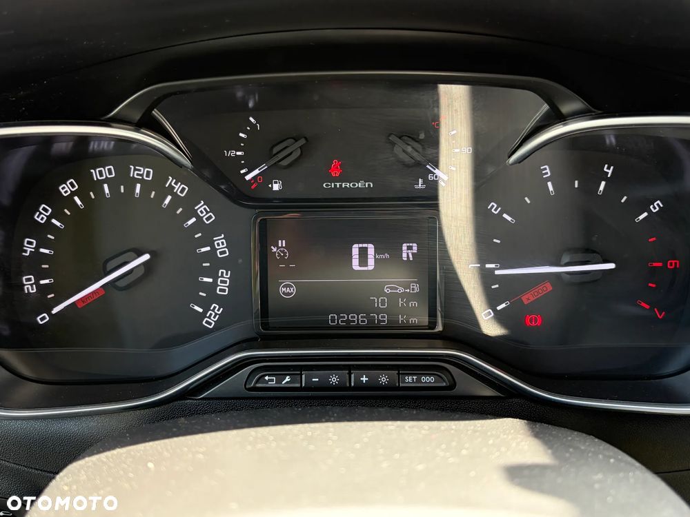 Citroën C3 1.2 PureTech Shine EAT6 - 17