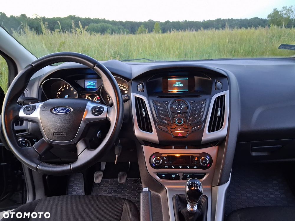 Ford Focus 1.0 EcoBoost Titanium - 5