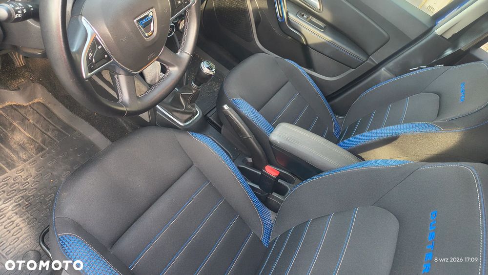 Dacia Duster 1.0 TCe SL Celebration - 11