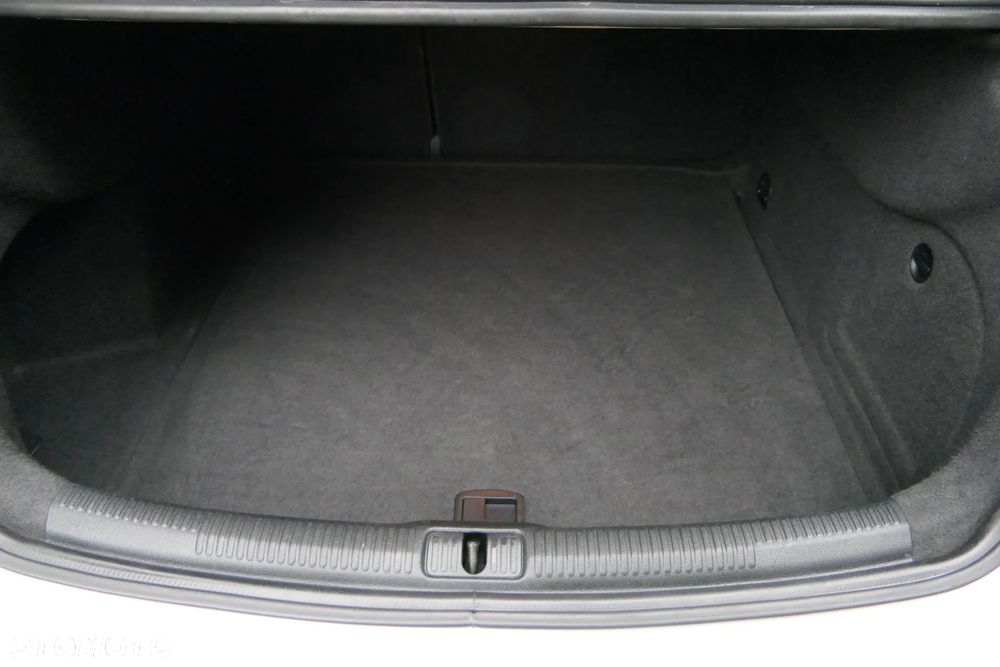 Audi A3 Limousine 1.6 TDI S tronic design - 31