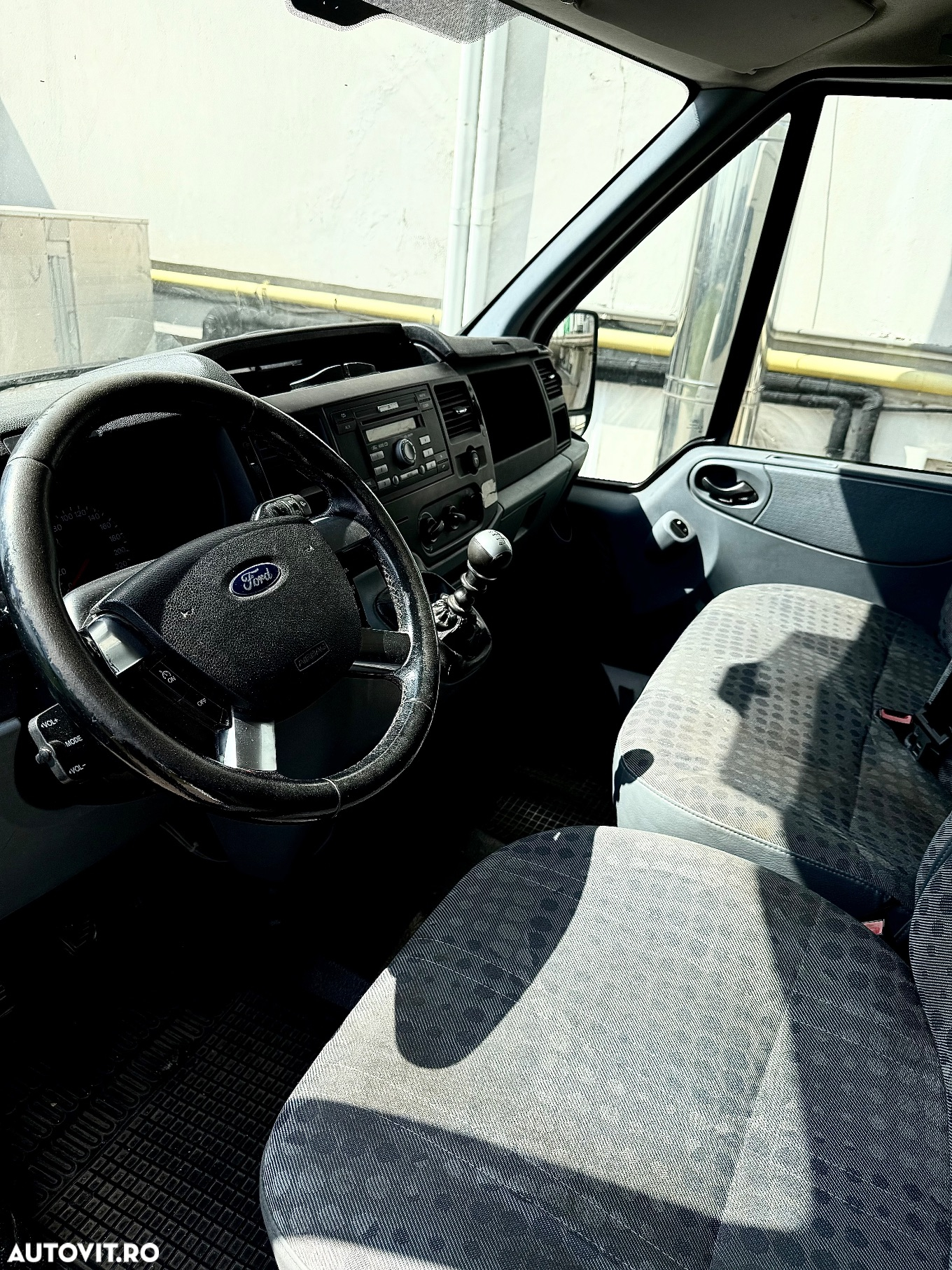 Ford Transit 350 LWB Kombi Trend - 4
