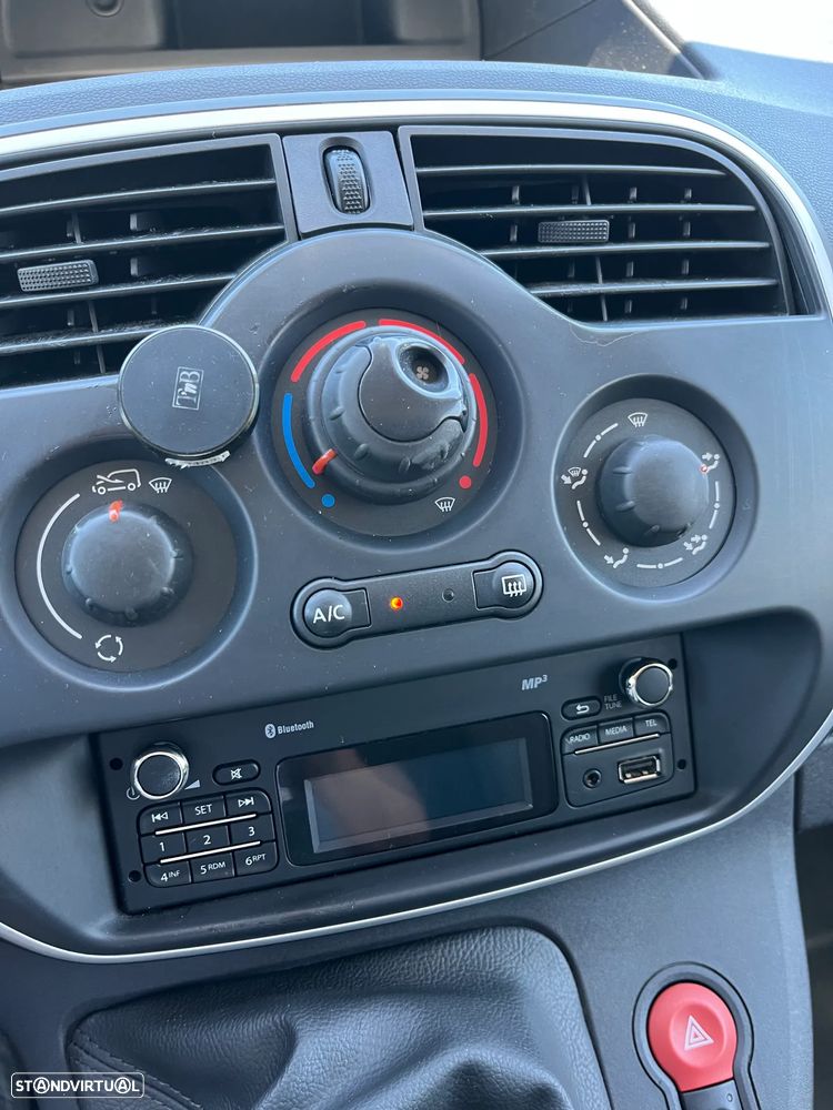 Renault Kangoo MAXI 3 Lugares NACIONAL Iva Dedutível - 14