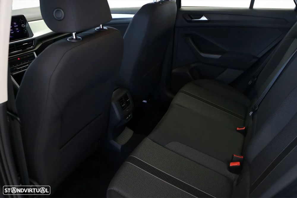 VW T-Roc 1.0 TSI Life - 12