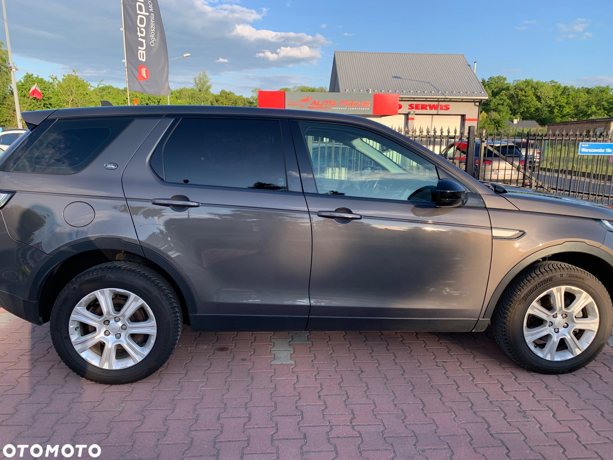 Land Rover Discovery - 9
