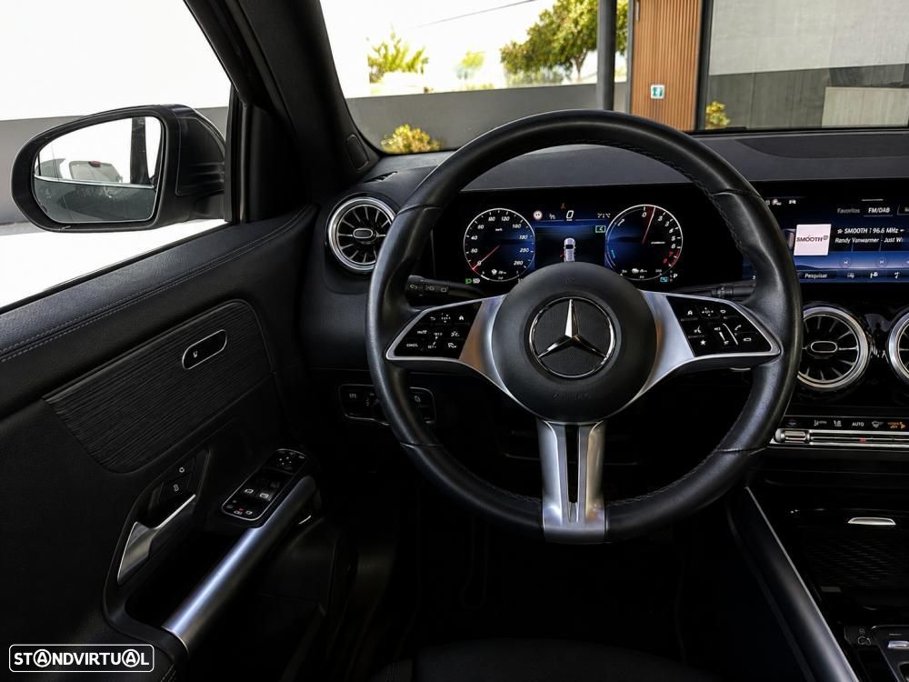 Mercedes-Benz GLA 250 e 8G-DCT Progressive - 22
