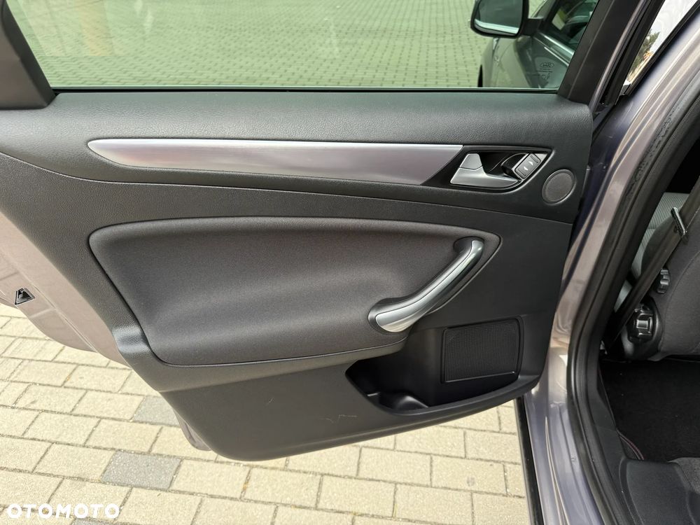 Ford Mondeo 2.0 TDCi Titanium X - 21