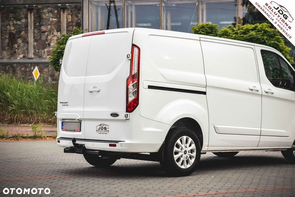 Ford Transit Custom - 32
