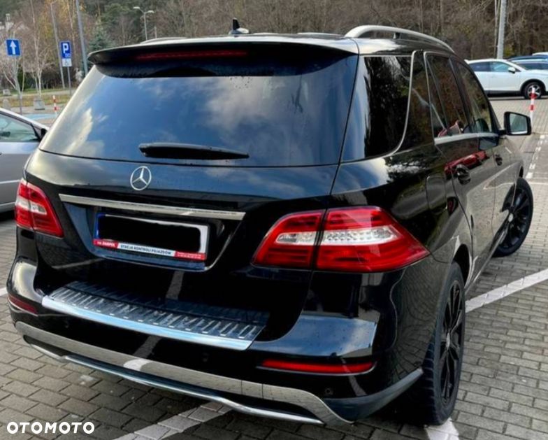 Mercedes-Benz ML 350 BlueTEC 4-Matic - 3