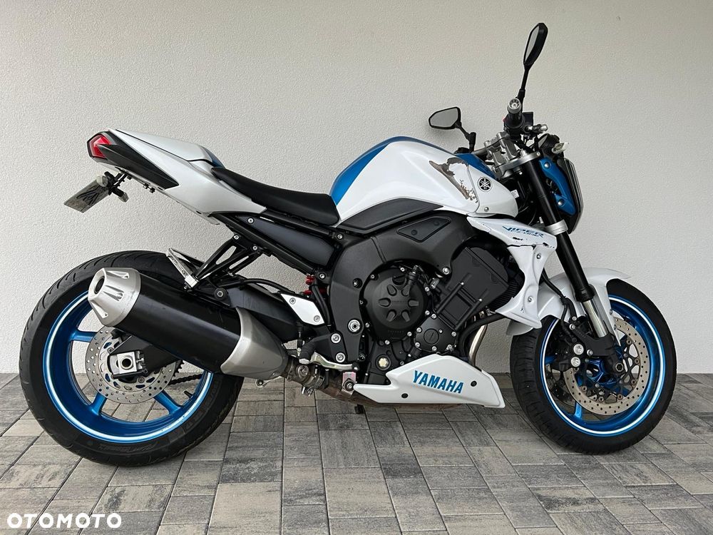 Yamaha FZ - 9