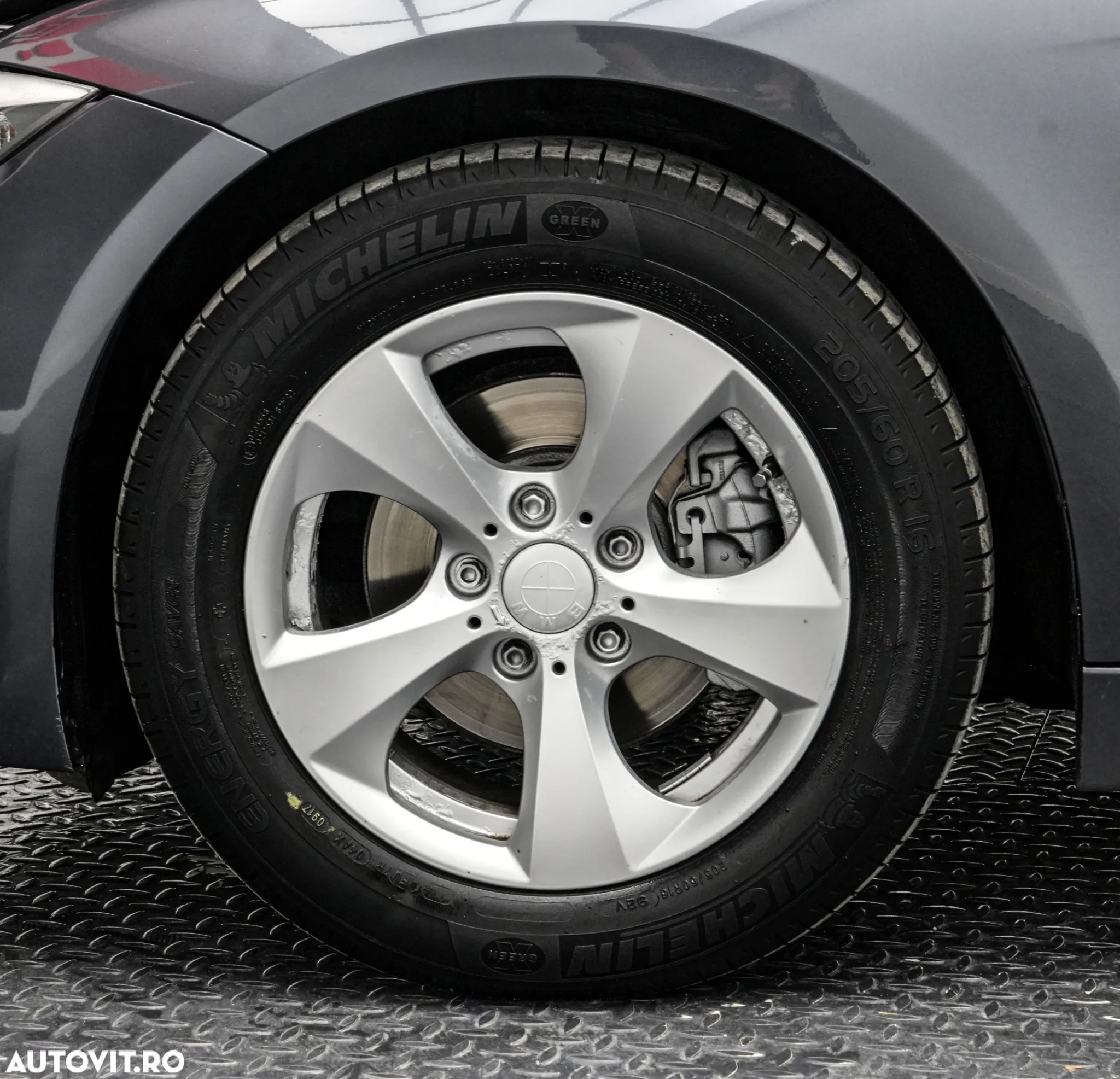 BMW Seria 3 - 23
