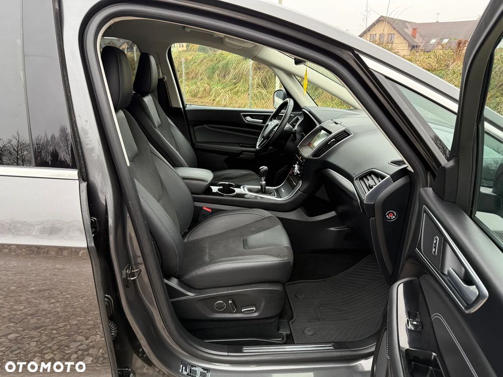 Ford S-Max 2.0 TDCi Titanium - 22