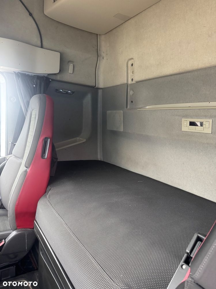 Volvo FH 460 2015 Export - 11