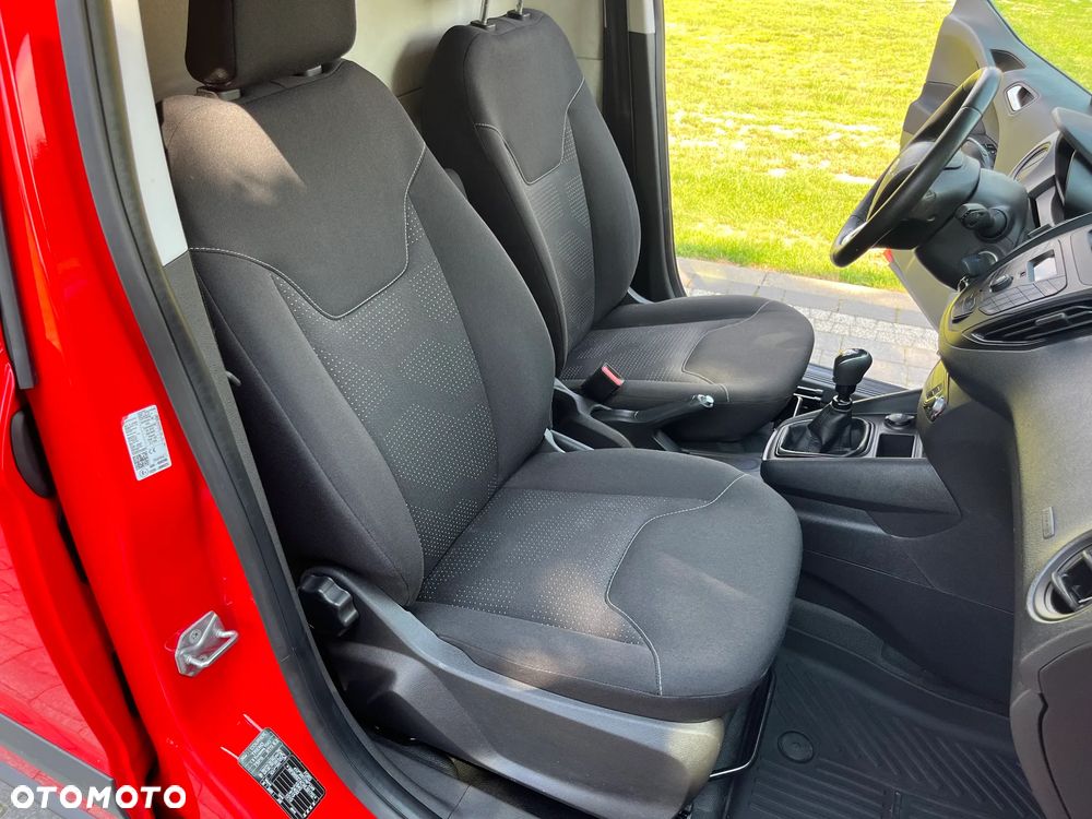 Ford TRANSIT COURIER - 18