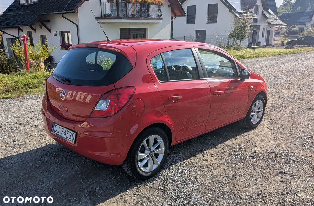 Opel Corsa 1.2 16V Energy - 4