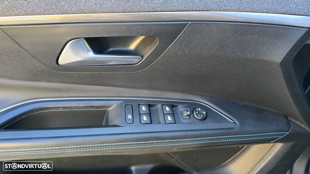 Peugeot 5008 BlueHDI 130 EAT8 Crossway - 7