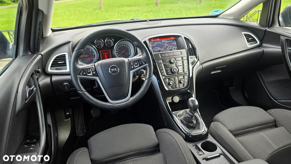 Opel Astra - 10
