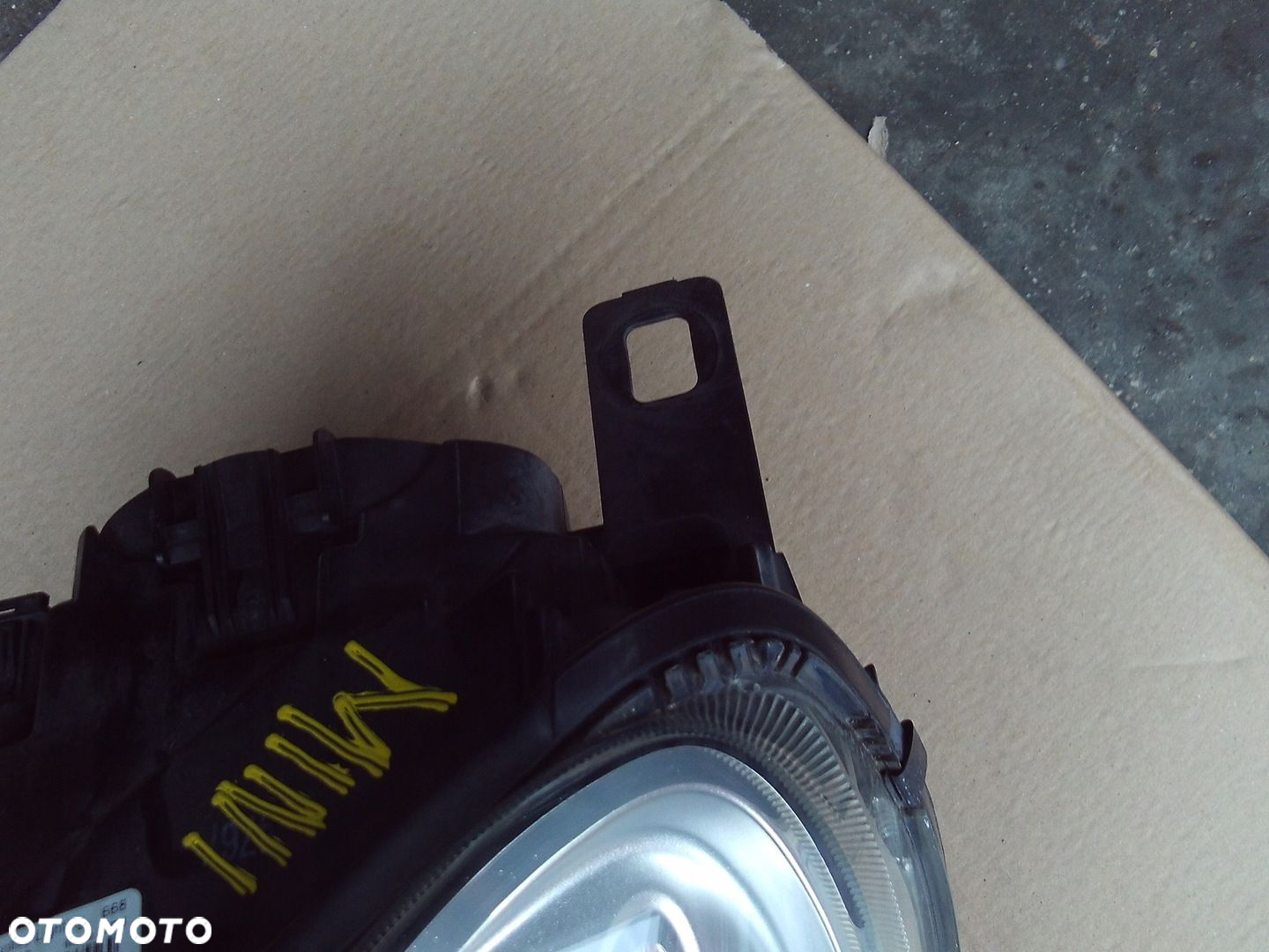 LAMPY XENON NIESKRETNE MINI COOPER COUNTRYMAN EURO - 5