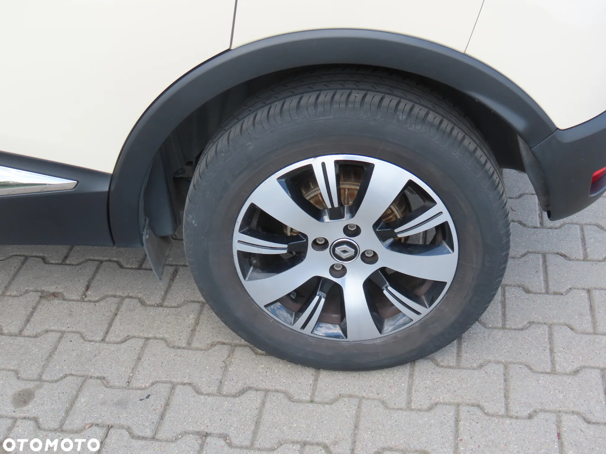 Renault Captur 1.2 Energy TCe Intens - 15