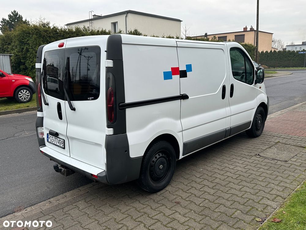 Renault Trafic - 19