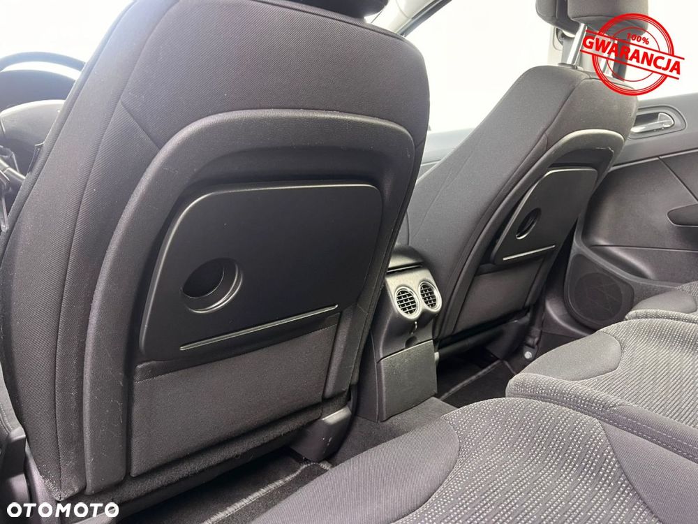 Peugeot 308 1.6 Premium - 26